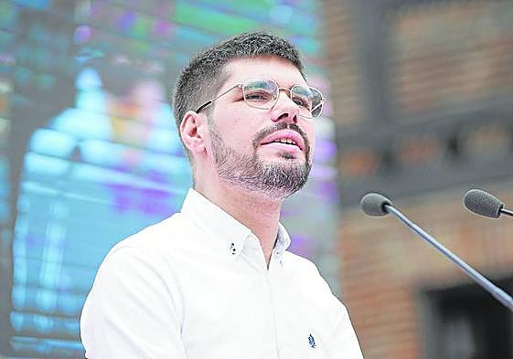 Lander Martínez, durante un mitin de la pasada campaña electoral.