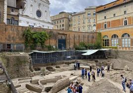 La excavación se ha abierto en el patio del Palazzo della Rovere, cerca del Vaticano.