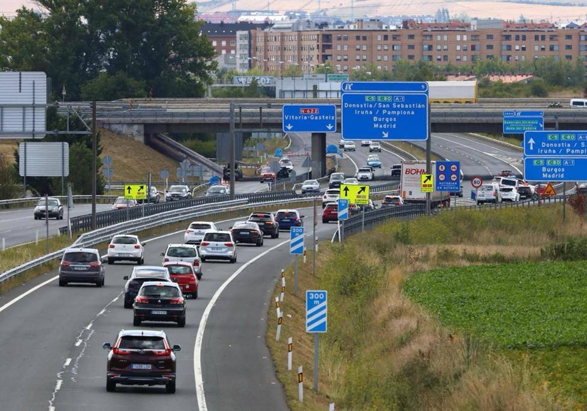 Durante la mañana ha habido problemas en la conexión entre la carretera de Altube y la A-1, dirección a Burgos.