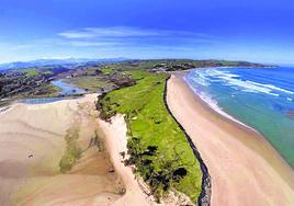 Playa de Oyambre, en Cantabria.