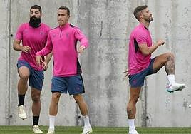 Berenguer y Yeray son dos de los jugadores que se han quedado en Bilbao y no viajan a Glasgow