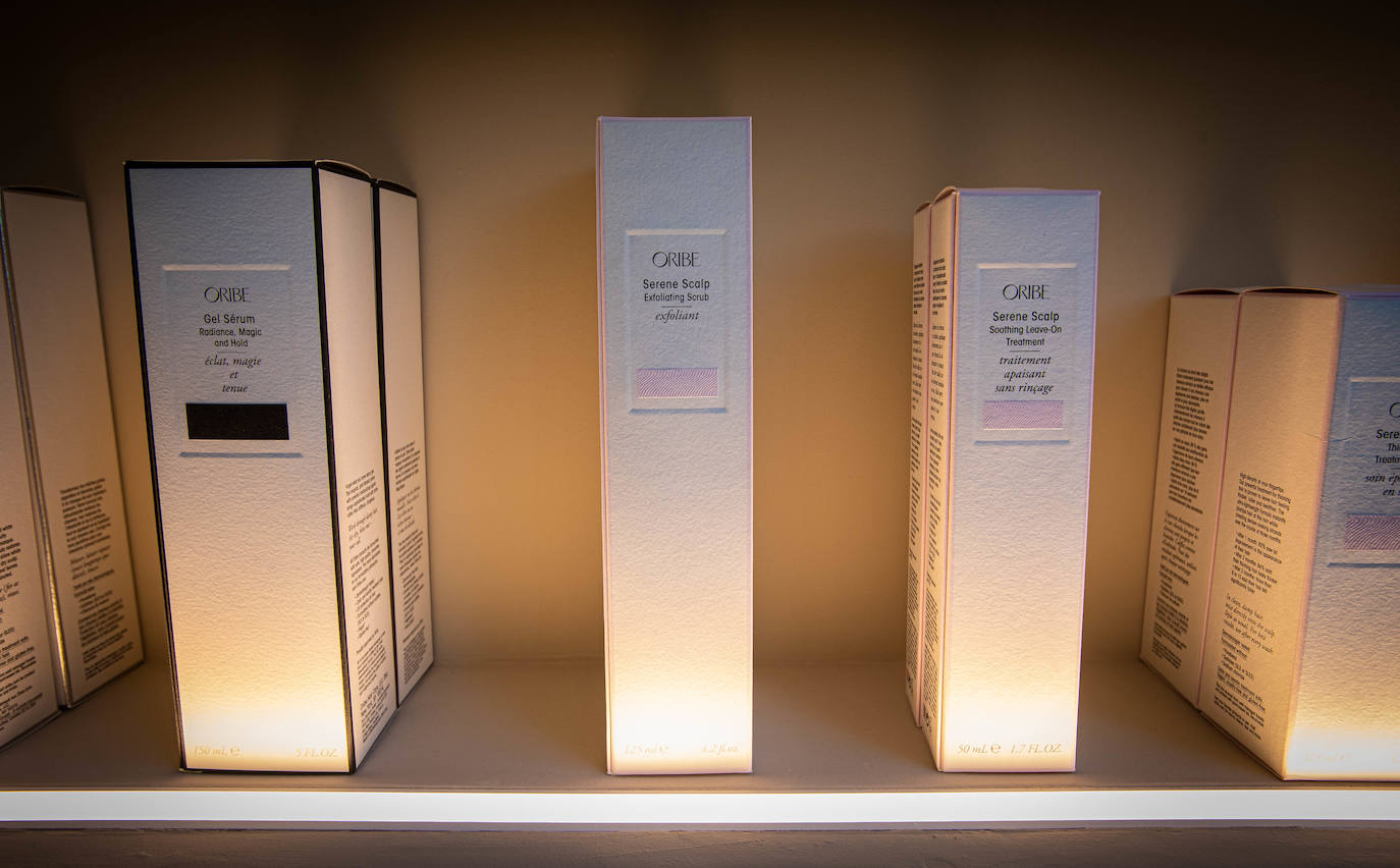 La nueva peluquería de diseño en Bilbao a la que puedes llevarte al perro y comer frente al Guggenheim