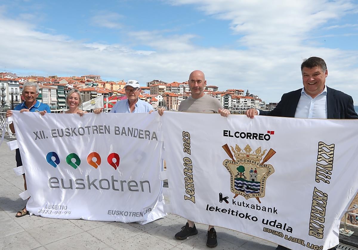 Presentación de la Ikurriña EL CORREO Gran Premio Kutxabank.