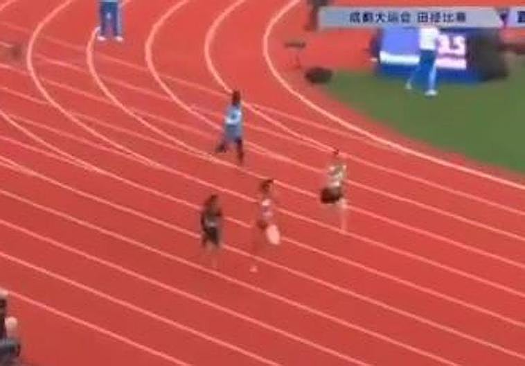 Somalia pide perdón por la peor corredora de 100 metros de la historia