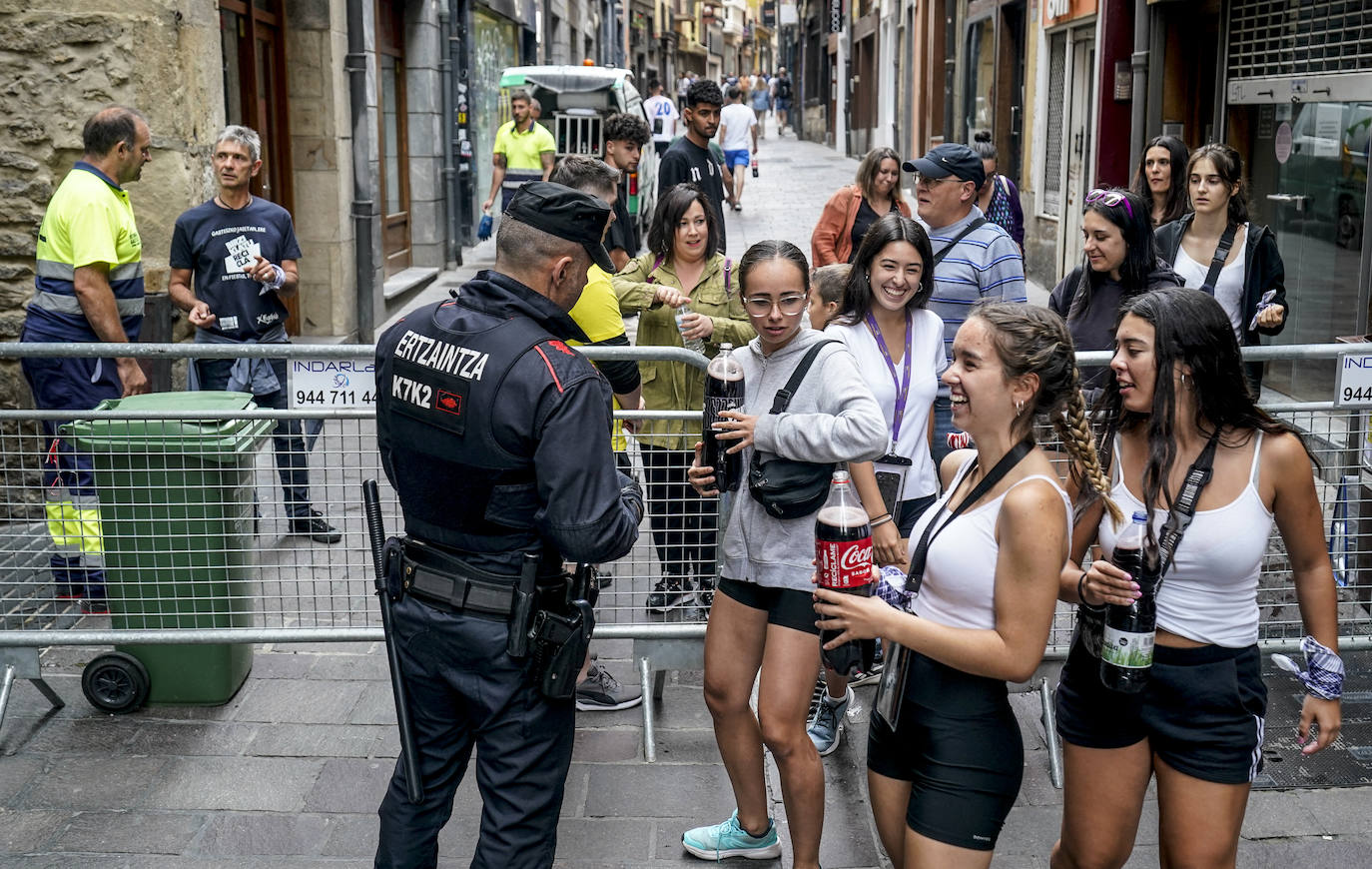 Las mejores fotos del Chupinazo y la Bajada de Celedón