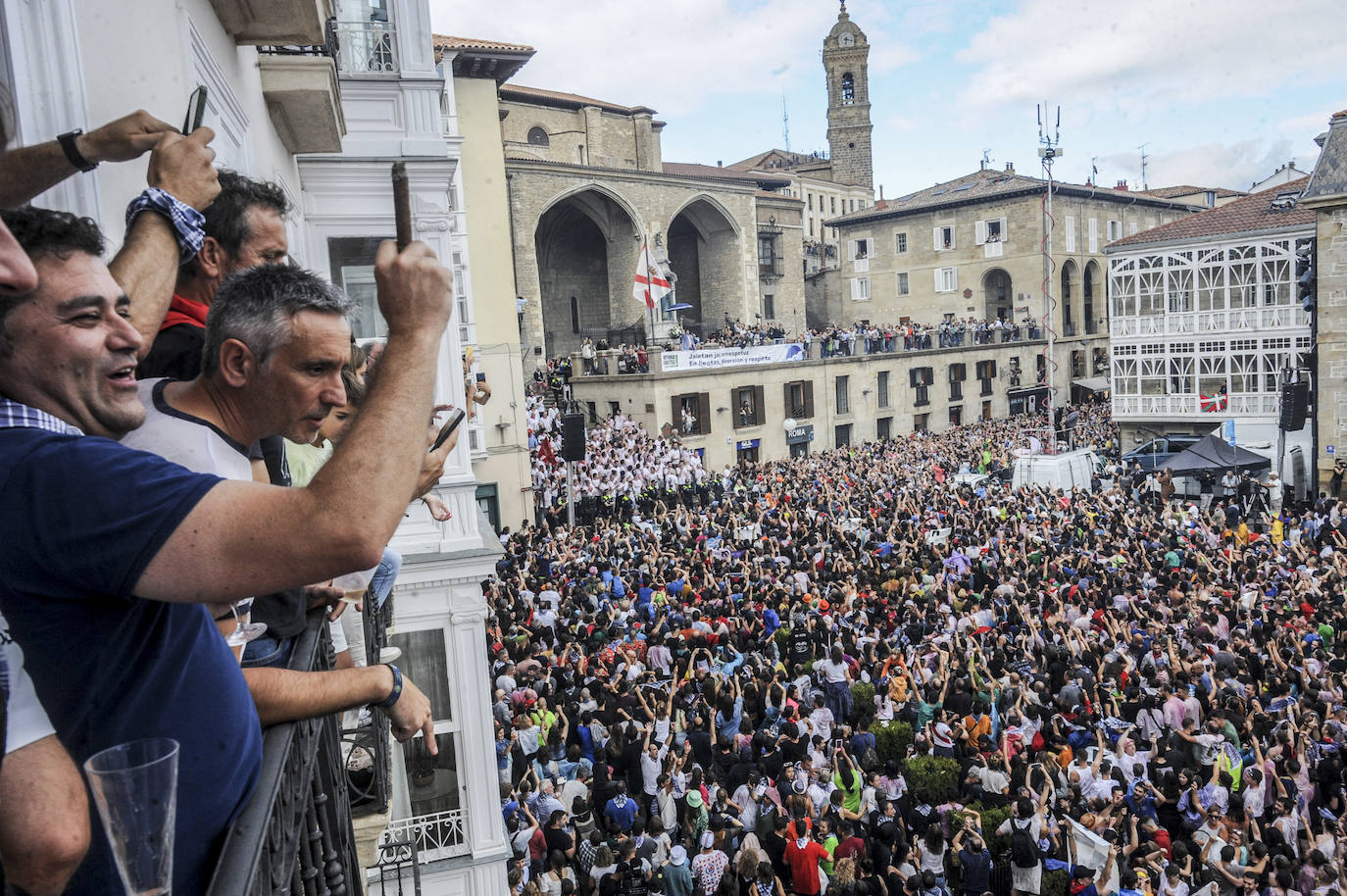 Las mejores fotos del Chupinazo y la Bajada de Celedón