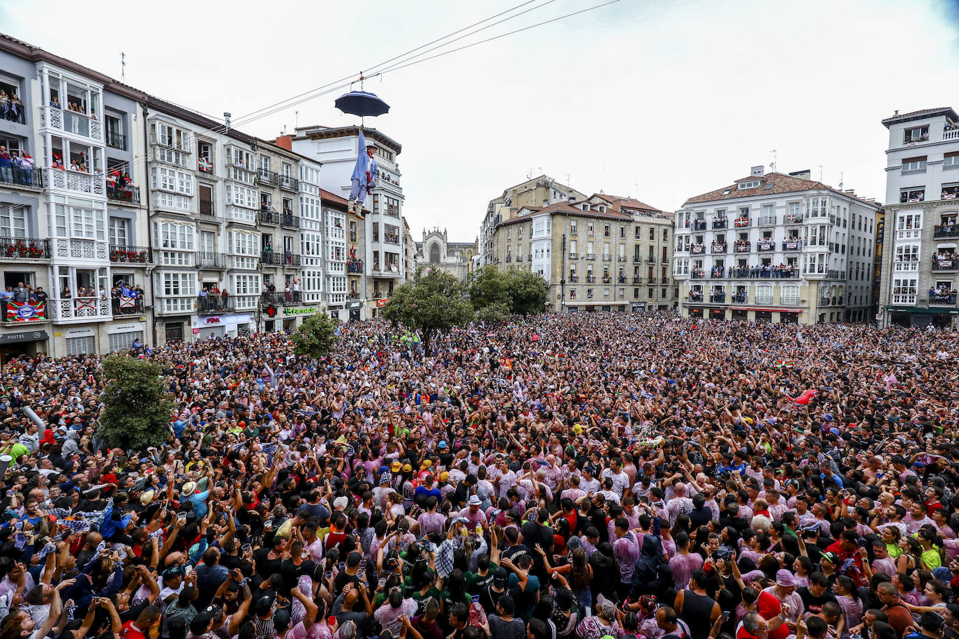 Las mejores fotos del Chupinazo y la Bajada de Celedón