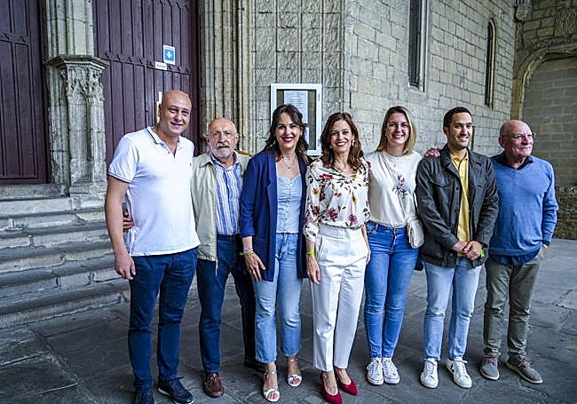 Pascual Borja, Jon Armentia, Ana Rosa López de Uralde, Maider Etxebarria, María Nanclares, Borja Rodríguez y Víctor García Hidalgo.