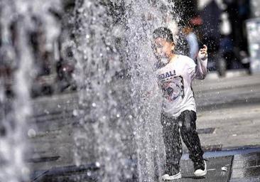 La ola de calor llega a Álava: 40 grados de máxima y 30 de mínima este miércoles