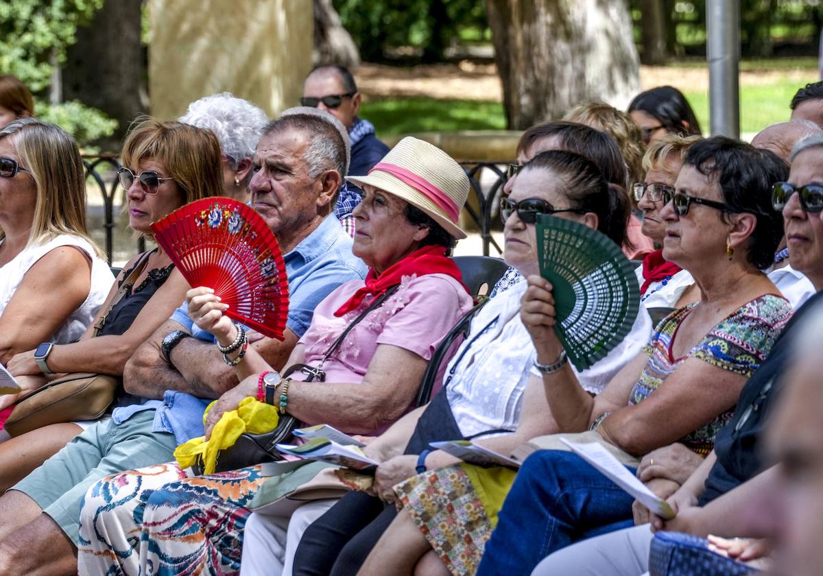 Las fotos de la asfixiante jornada de calor extremo en Álava