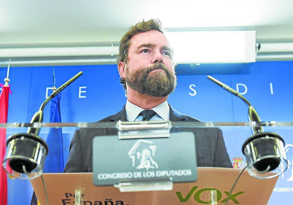 Espinosa de los Monteros, durante la rueda de prensa celebrada ayer.