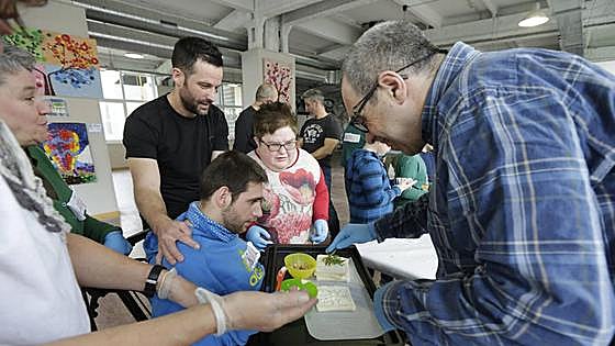 Bizkaia destina dos millones de euros a «garantizar» el ocio de las personas con discapacidad