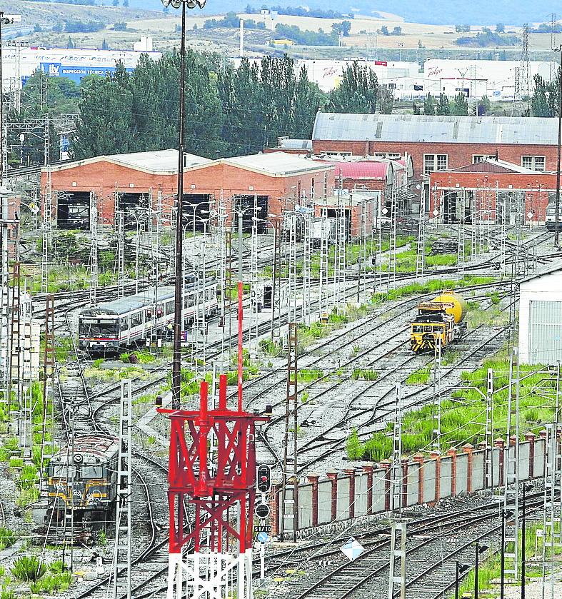 Renfe quiere unificar los dos talleres.