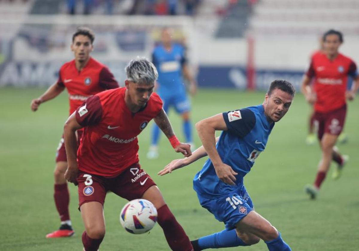 Un efectivo Amorebieta estrena a lo grande el casillero de victorias