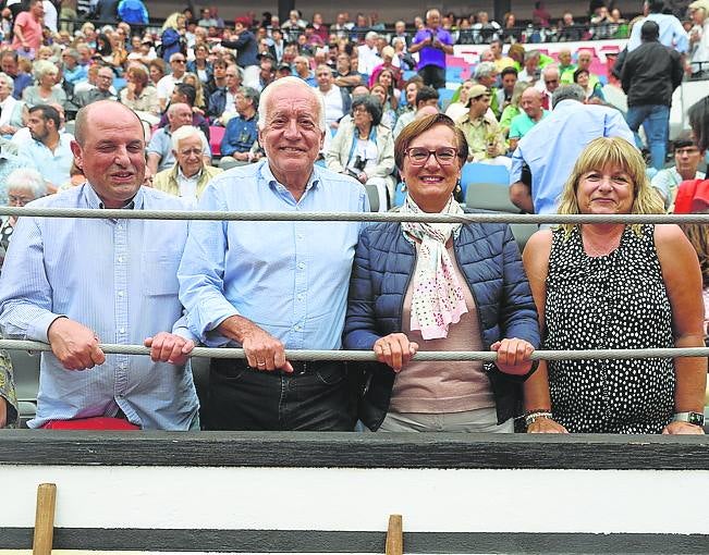 Enrique Toro, Juanan Román, María Jesús González y Susana Román.