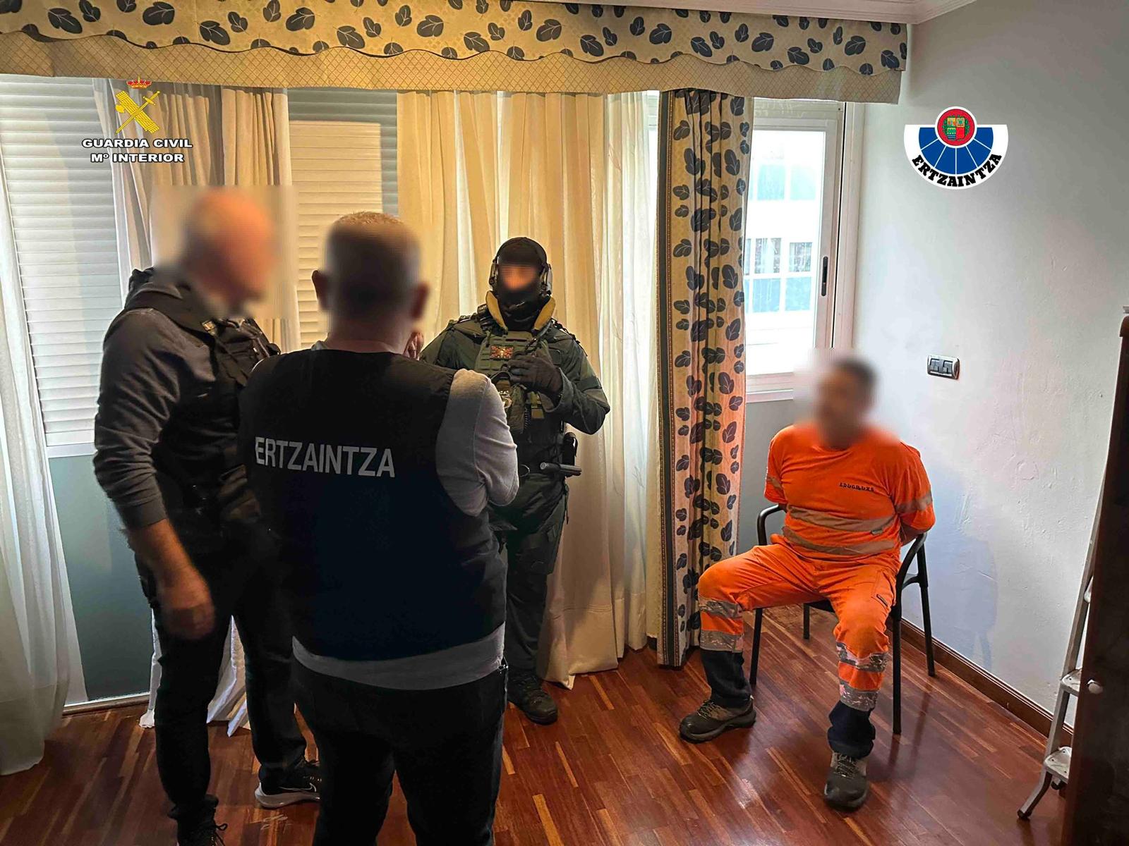 Operación de Guardia Civil y Ertzaintza contra el tráfico de drogas