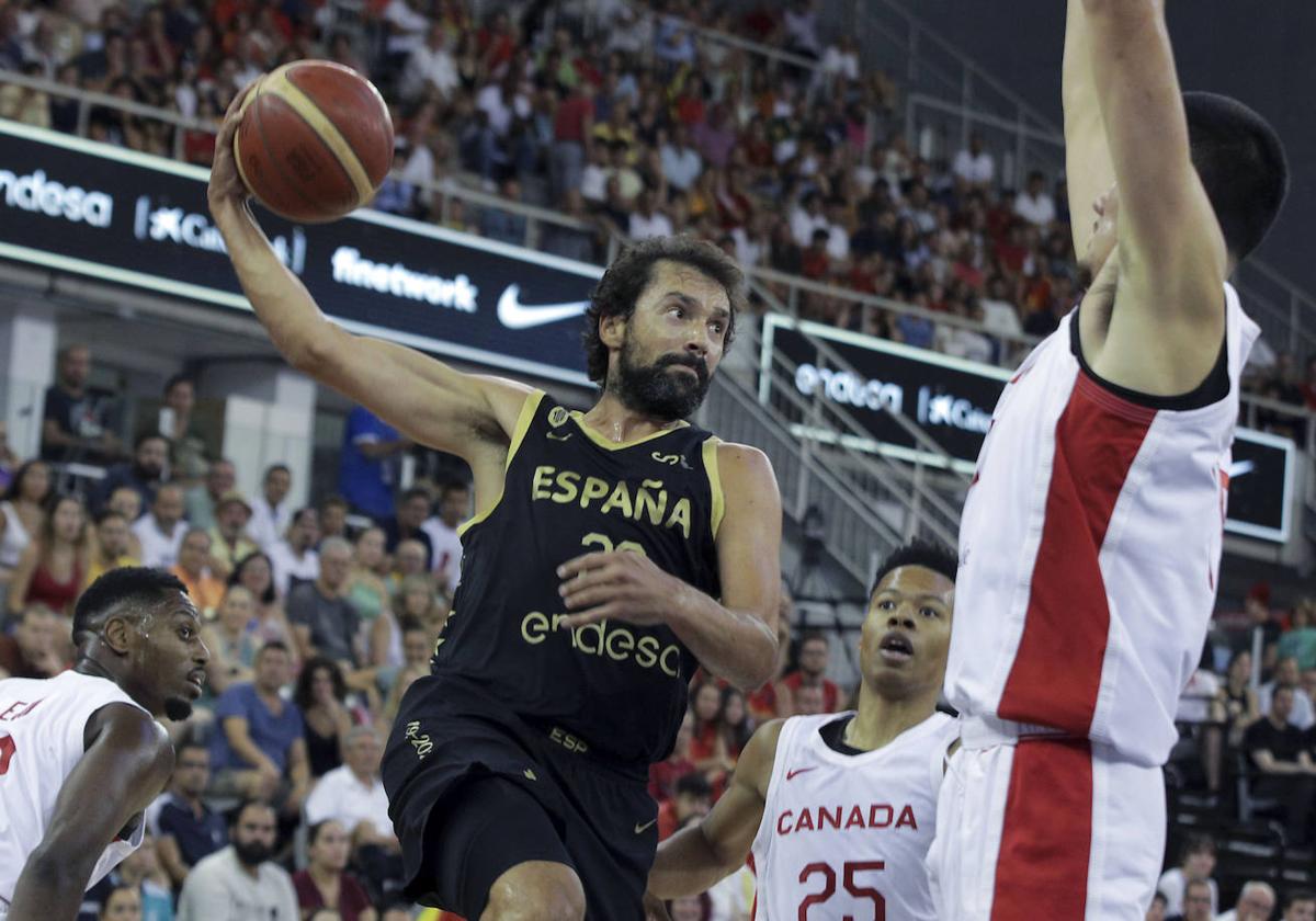 Sergio Llull, en el partido preparatorio de España contra Canadá en Granada.