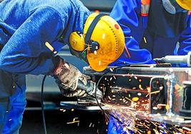 Algunos sectores de la industria vasca han comenzado a dar síntomas de cierto debilitamiento.
