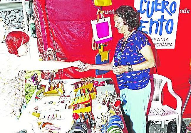 Cuero. Fue uno de los materiales que los artesanos trajerona la cita mirandesa.