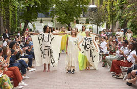 La marca vasca sostenible que ha inaugurado la Fashion Week de Madrid y que podrá comprarse en Vitoria