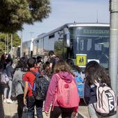 Educación elimina doce buses escolares en Álava y deja tres líneas sin cuidadoras