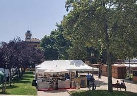 Imagen de archivo de varias de las casetas en una pasada edición.