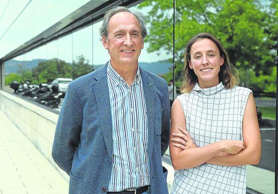 Luis e Inés Larrea, fundadores de Cimico, 'startup' que desarrolla tecnología para el tratamiento de aguas residuales.