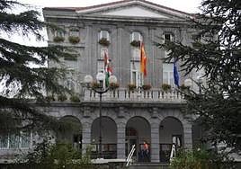 Reclaman un impago del Ayuntamiento de Trapagaran desde hace cuatro meses