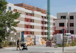 Viviendas de VPO en construcción en Goikolarra, Vitoria.