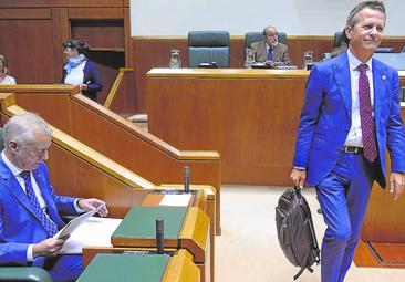 Bildarratz admite que sabía que su asesor tenía intereses empresariales en el transporte escolar