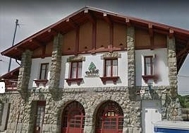 La estación de Izarra es una de las afectadas por el sabotaje de la catenaria.