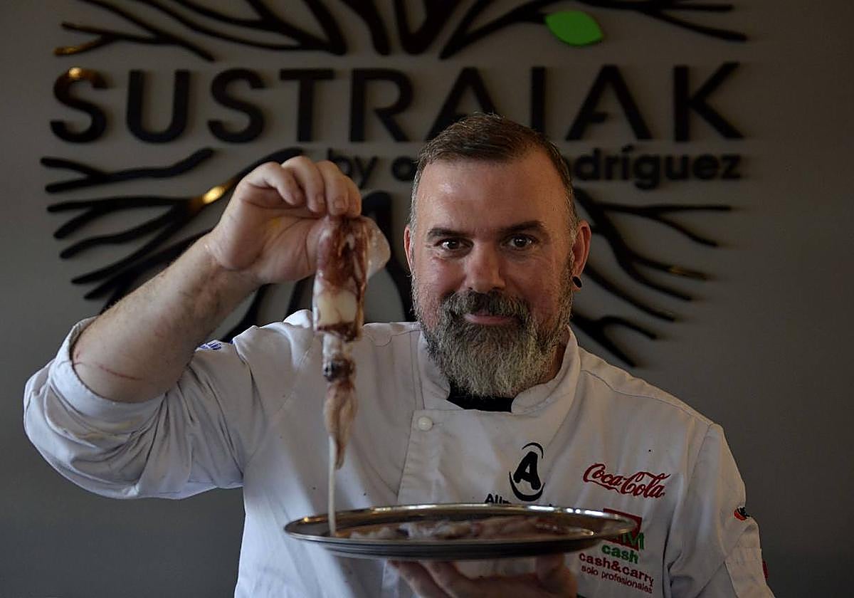 Arroces y brasas con producto de mercado en el puerto de Plentzia