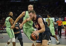 Denzel Andersson fue el jugador más destacado del Surne en una tarde gris.