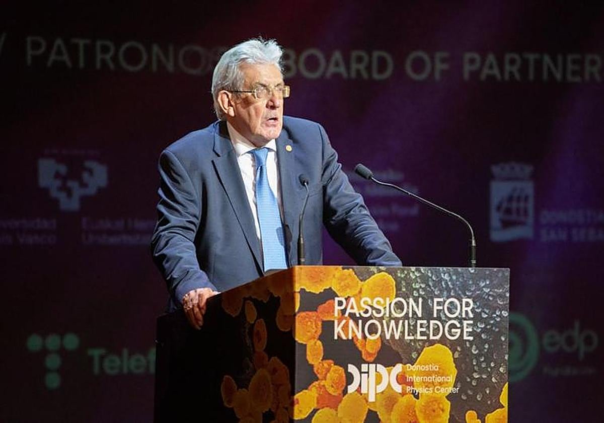 Etxenike subraya que «la pandemia reveló la importancia de la ciencia para la humanidad»