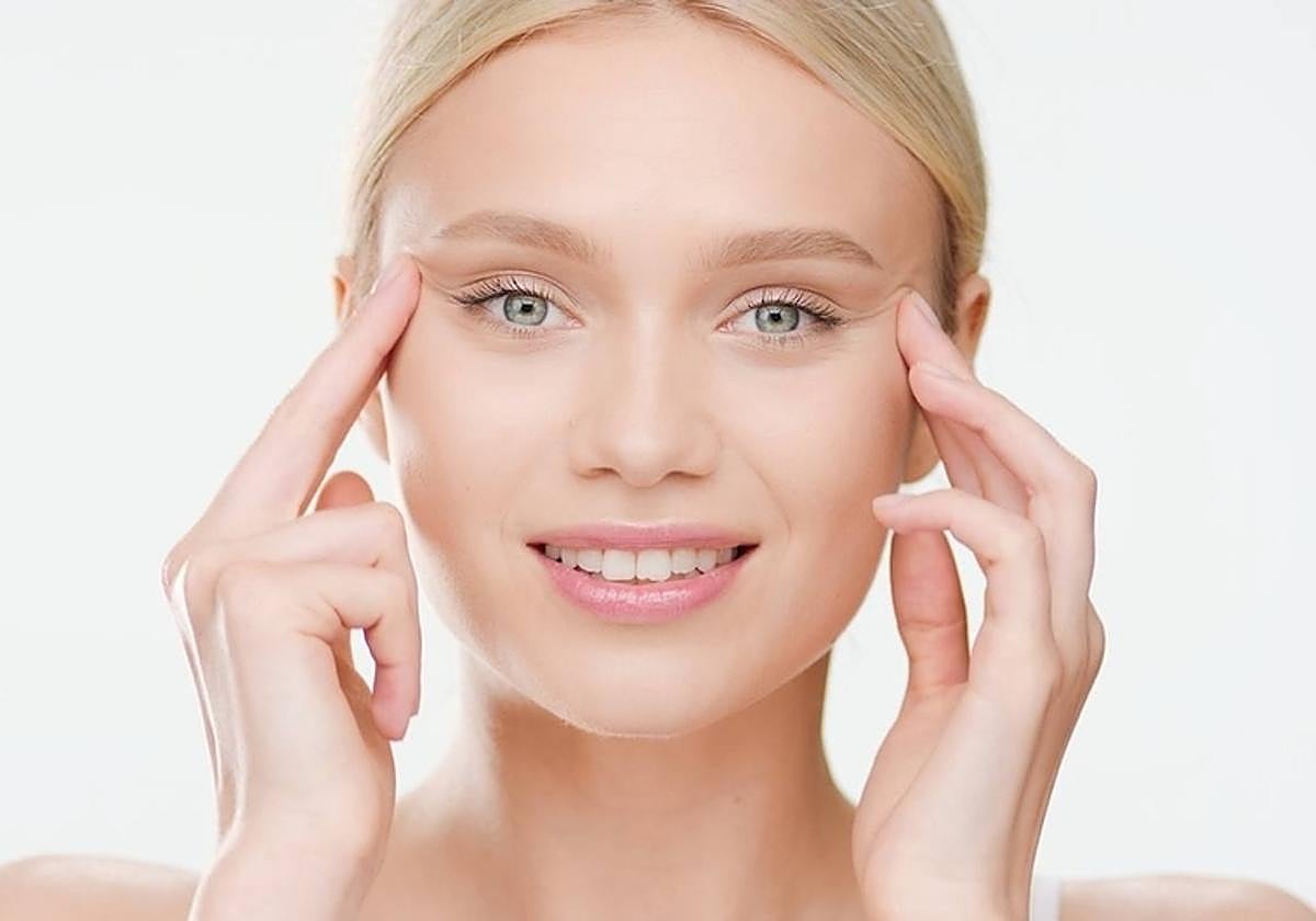 Los parches virales y 'low cost' para levantar los párpados caídos.