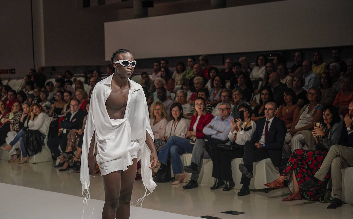 Nuevos creadores muestran sus propuestas en la Pasarela Gasteiz On