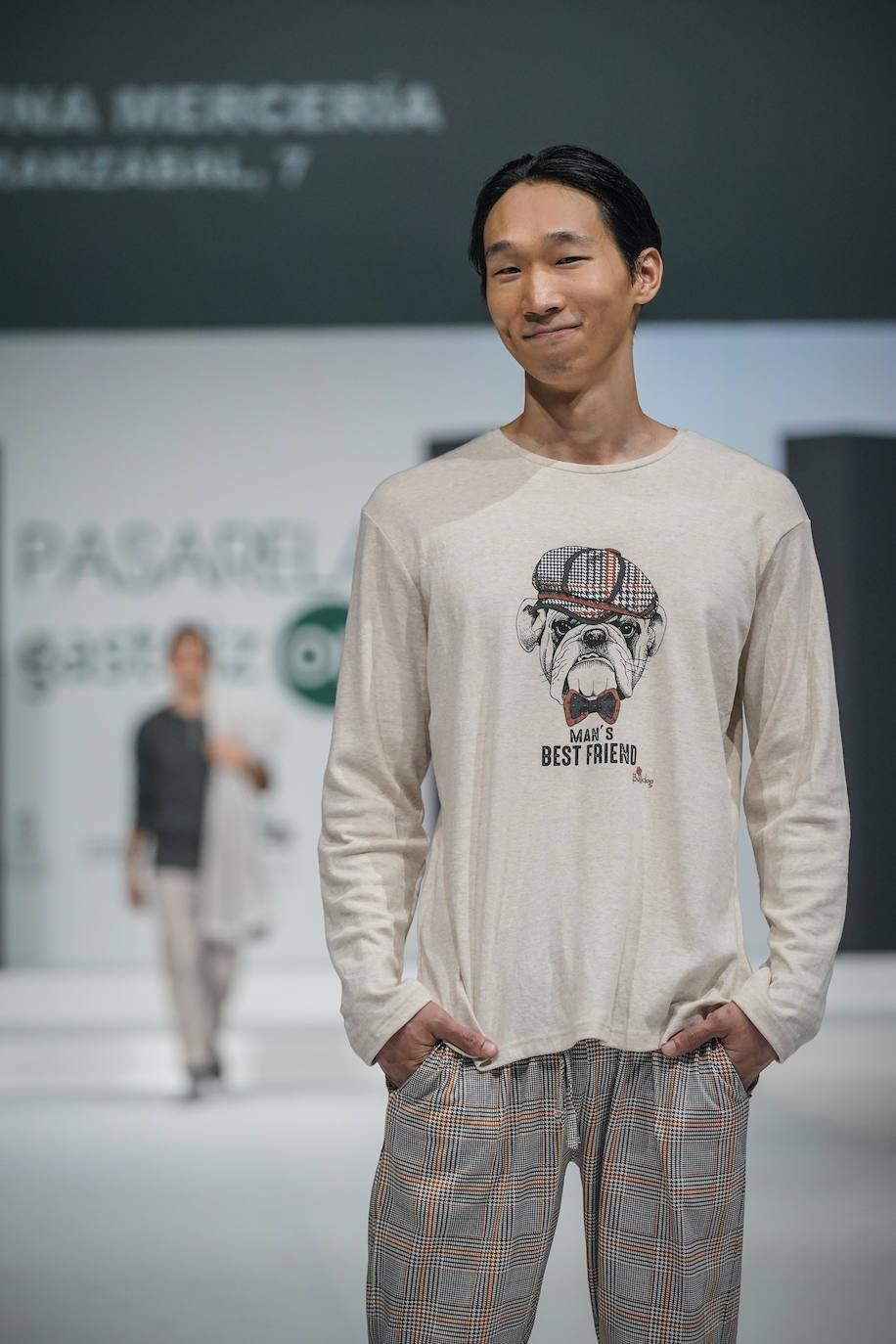 La Luna mercería y Galerías Xara también presentaron sus propuestas para la nueva temporada.