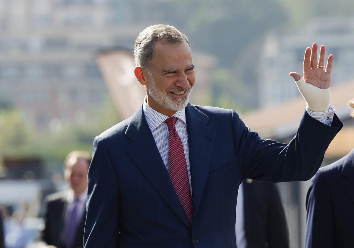 Letizia, Felipe VI y el motivo oculto detrás de sus cambios de agenda 100 Merca2.es Cambios en la agenda real: la visita de Felipe VI y la ausencia de Letizia