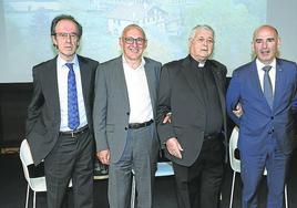 Mikel Urretabizkaia, Ramiro González, Luis de Lezama y Andoni Aldekoa.