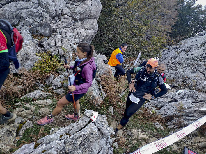 Los corredores, durante un tramo de ascensión.