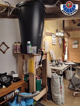 Desmantelan dos laboratorios para elaborar cannabis en Orozko y Amurrio