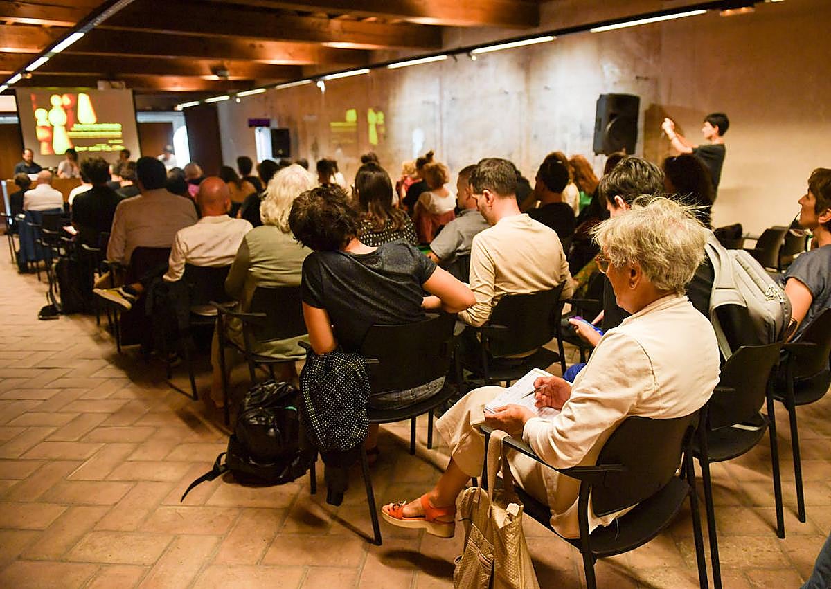 Imagen secundaria 1 - Kulturgintzaren inguruko erradiografia egingo dute ostegun honetan, ikuspegi feministatik