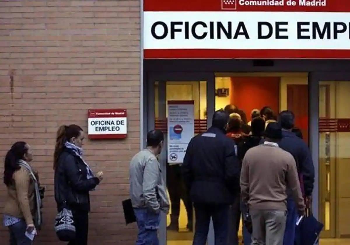 La ayuda de casi 500 euros que recibirán los desempleados de más de 45 años cuando se les acabe el paro