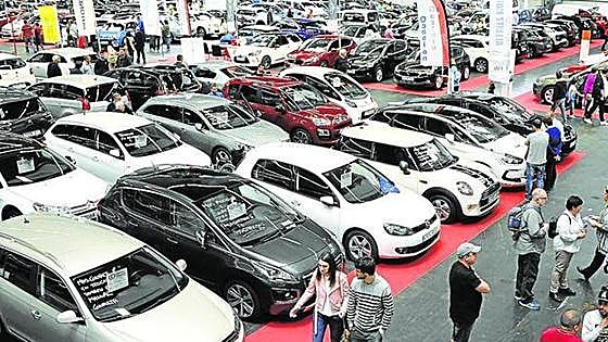 La OCU presenta tres demandas colectivas contra 13 fabricantes por el cártel de los coches