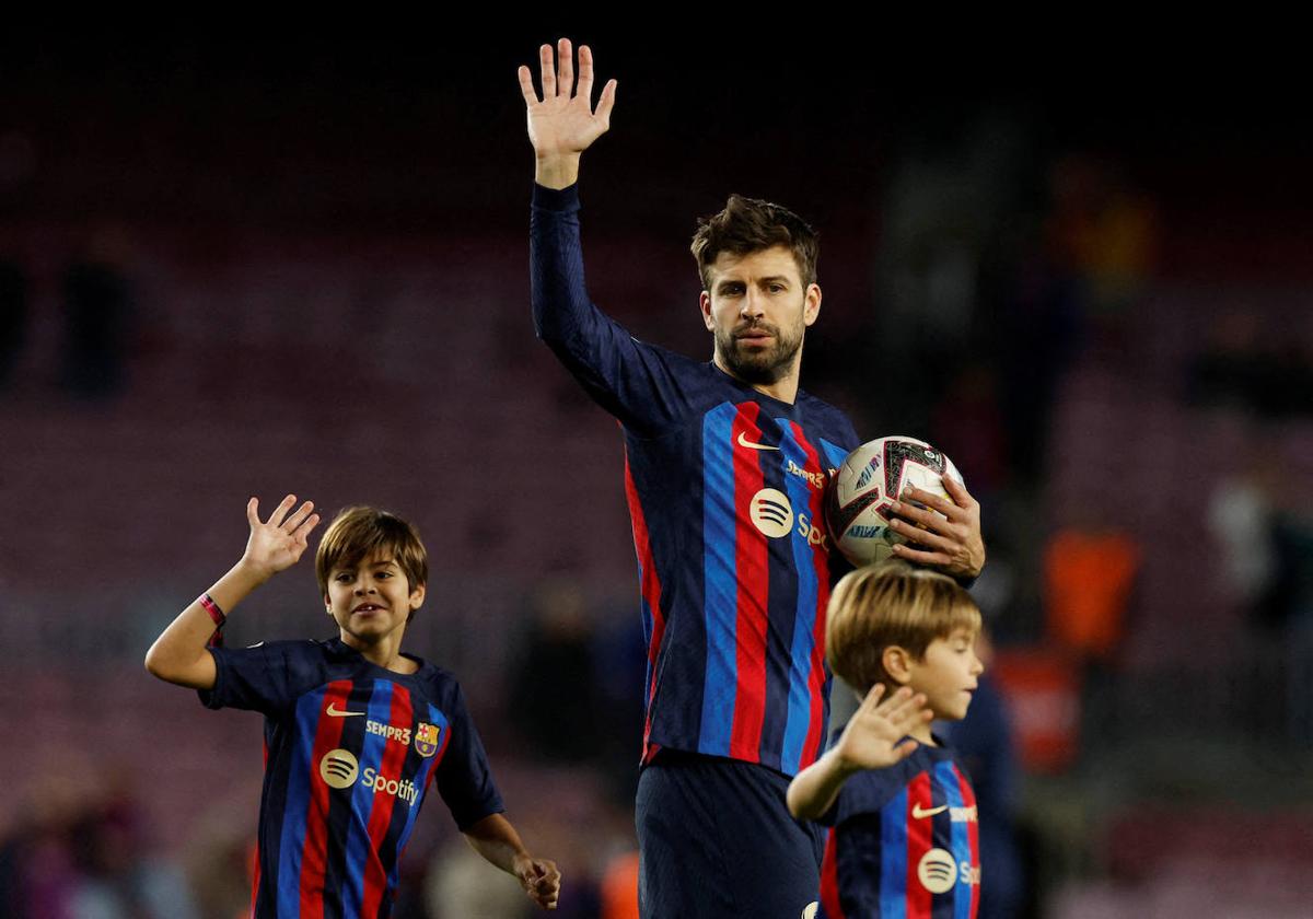 Piqué disputó su último partido como profesional el 5 de noviembre de 2022 en el Camp Nou.