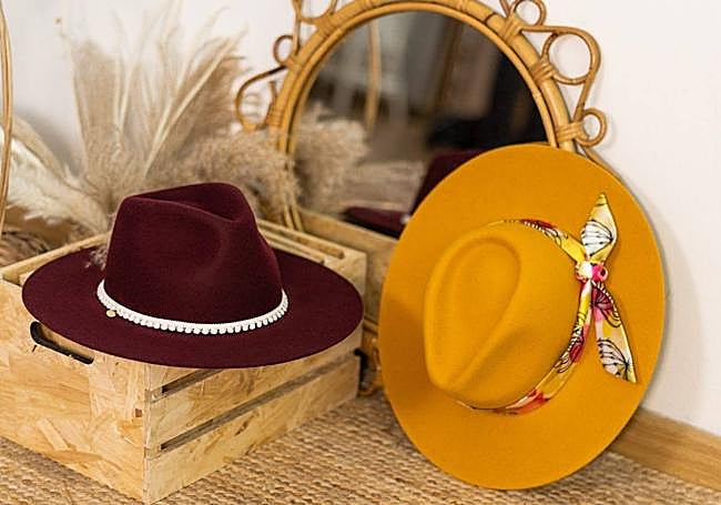 Dos sombreros de la firma Ulaland.