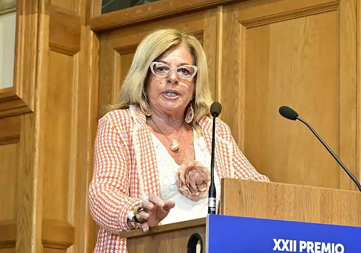 Consuelo Ordóñez, presidenta de Covite, en la entrega del premio del colectivo el pasado mes de octubre en San Sebastián.