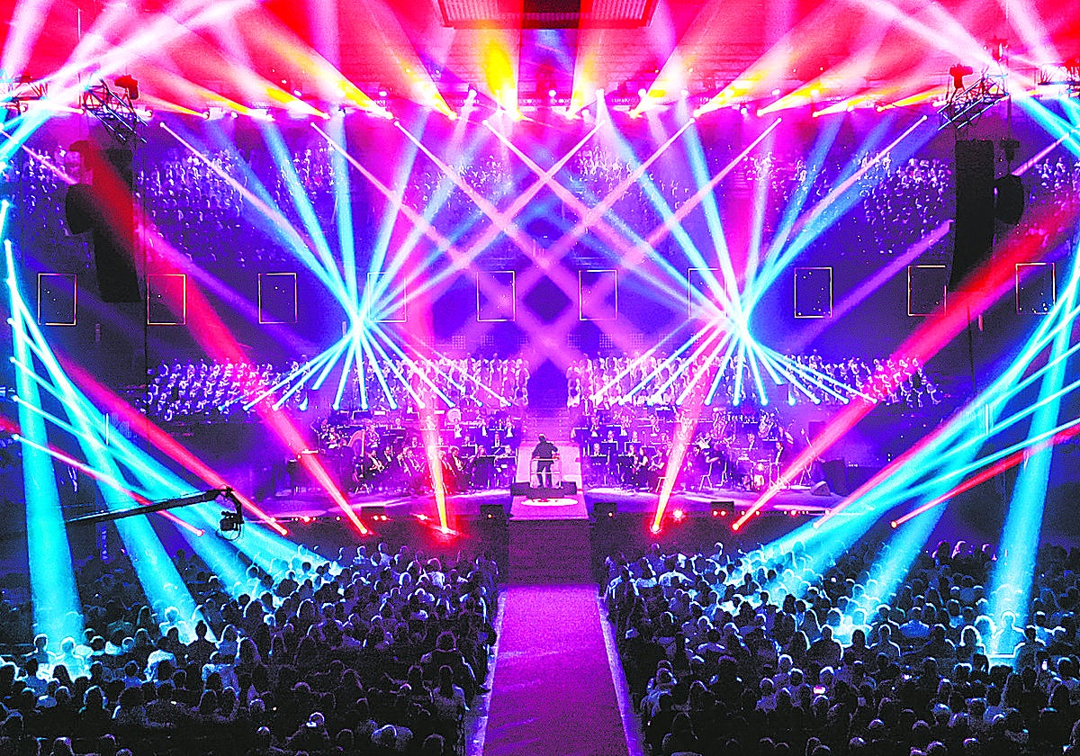 El público del evento inaugural del Fair Saturday abarrotó el recinto