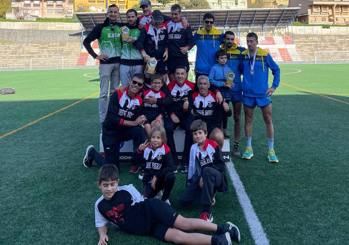 Beste Bira Loiu logra el campeonato de Euskadi de cross en categoría master