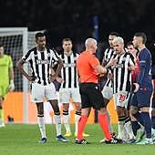 Inglaterra clama contra el VAR